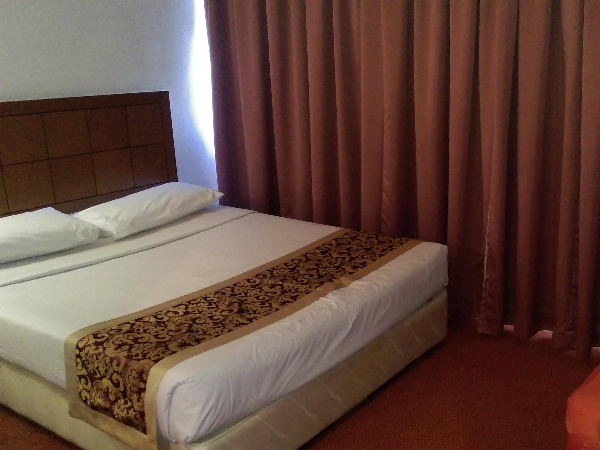 Jo Hotel Johor Bahru Esterno foto