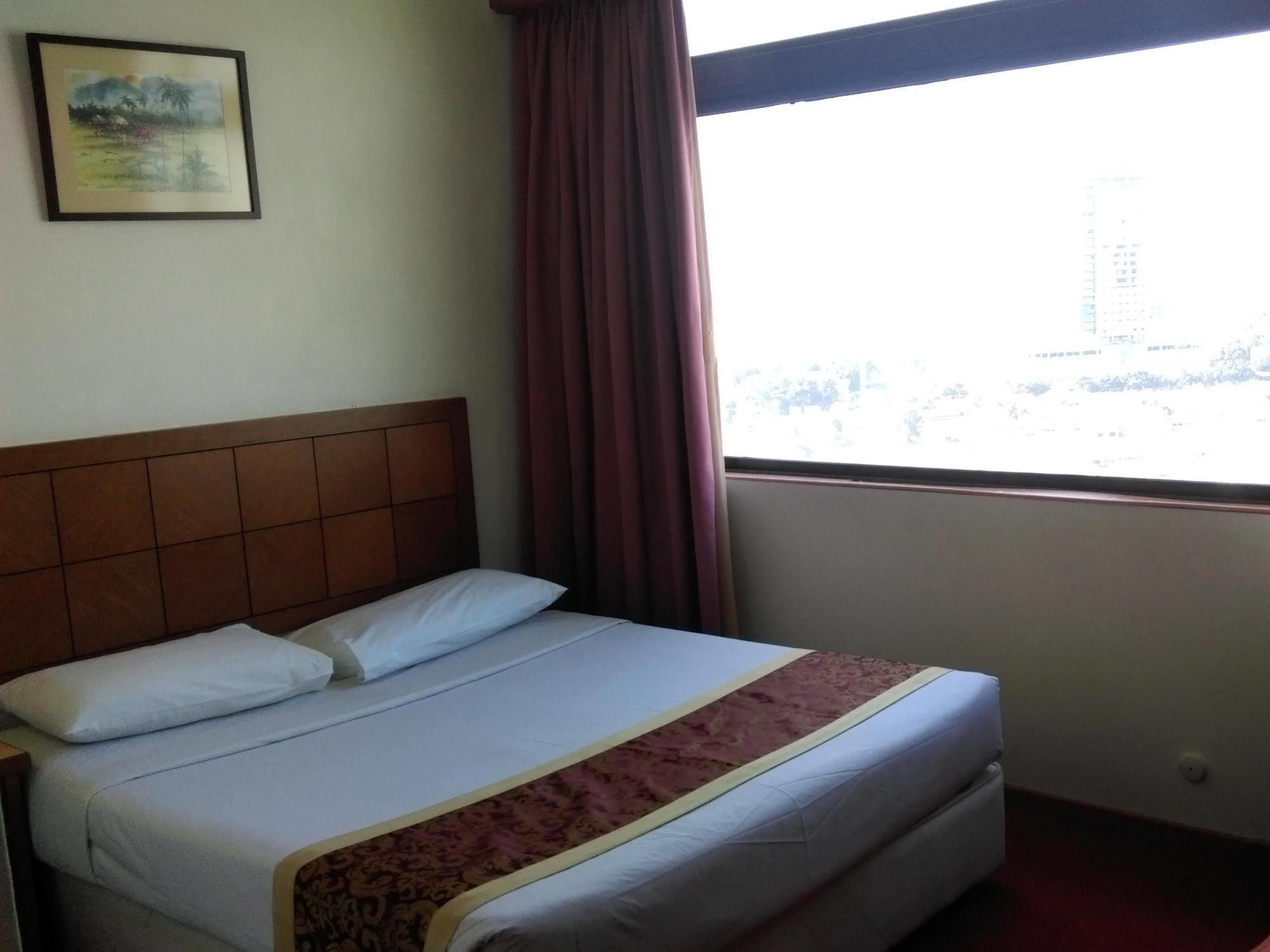 Jo Hotel Johor Bahru Esterno foto